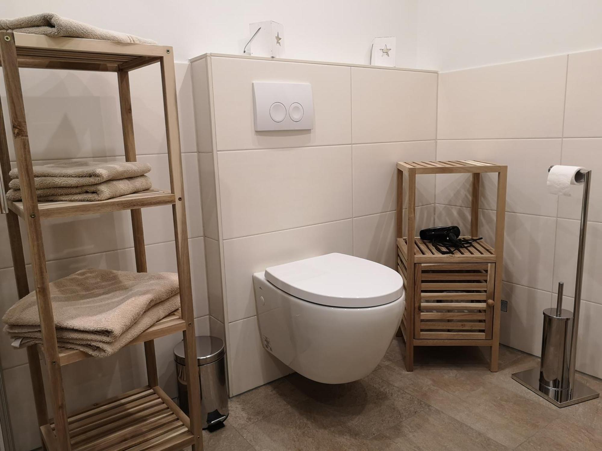 Ferienwohnung "Am Kreuzfelsen" Бествиг Екстериор снимка