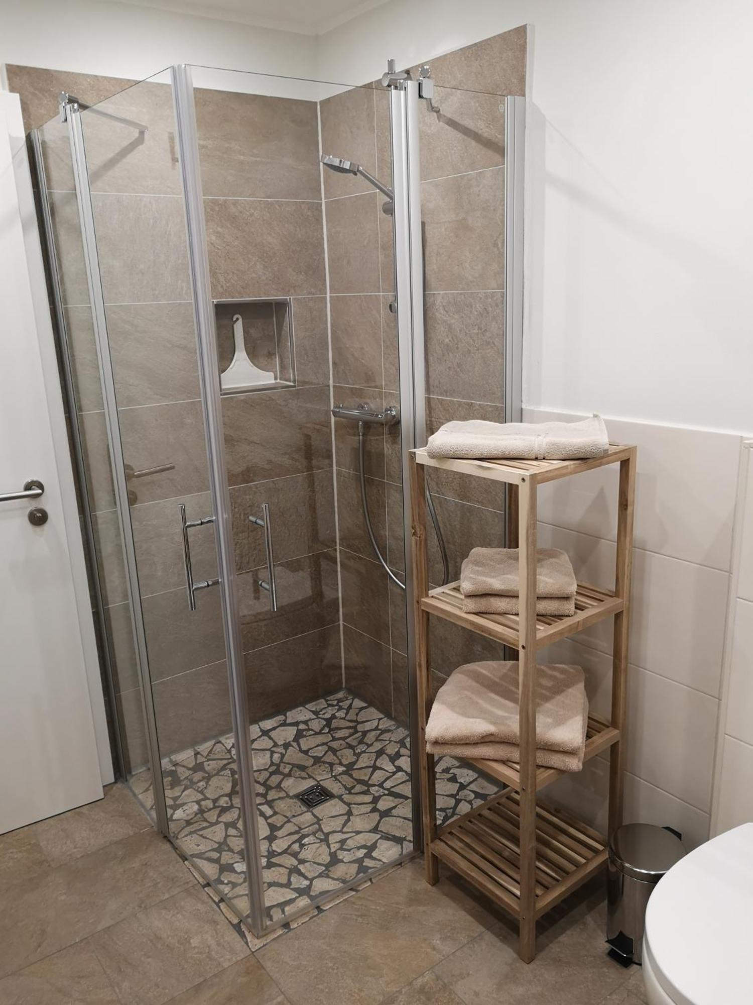 Ferienwohnung "Am Kreuzfelsen" Бествиг Екстериор снимка